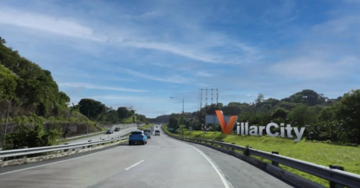 Villar City signage along the highway